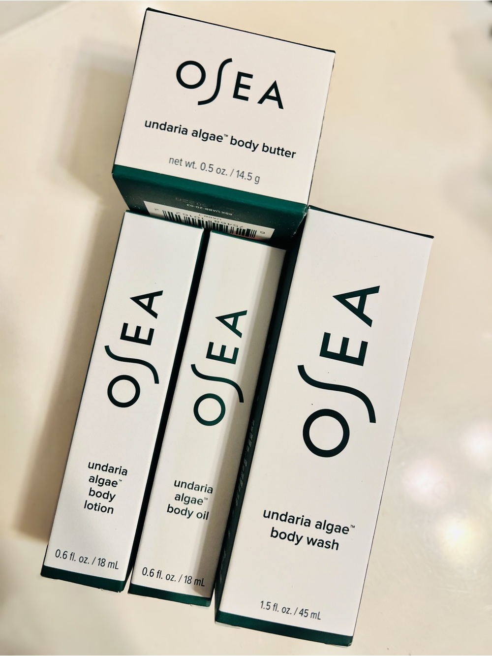 Sea Undaria Algae™ Mini Body Care Set — White & Green